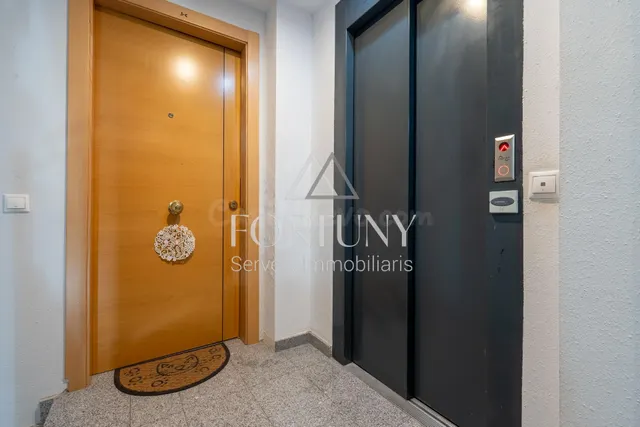 Piso en venta en La Pobla de Mafumet - foto 2