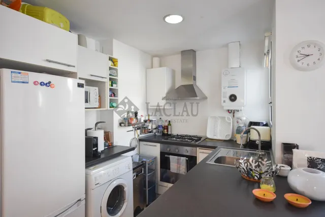 Sitges. Amplio piso primera línea de mar — 9