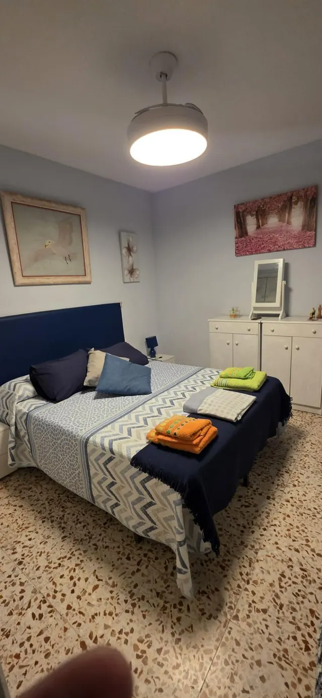 3 dormi , 2 baños , playa del cura , vistas al mar — 9