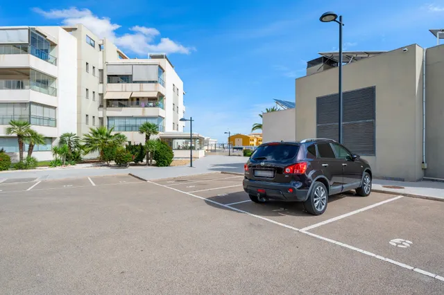 Apartamento de 2 dormitorios y 2 baños en los dolses ( orihuela costa ) — 42