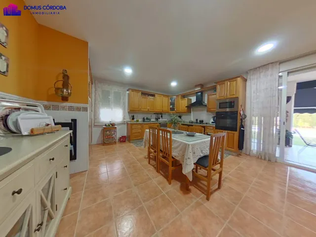 ESTUPENDO Y AMPLIO CHALET EN ALDEA QUINTANA — 28