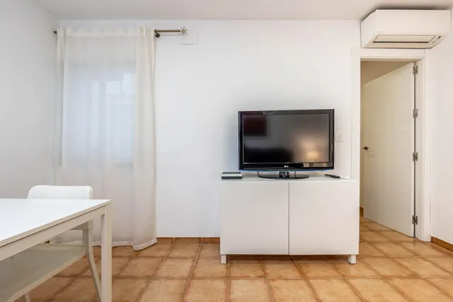 Se vende piso en el realejo (tres dormitorios) — 7