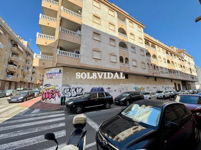 El local MÁS GRANDE del centro de Torrevieja — 9