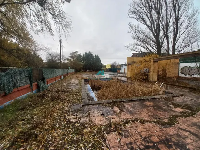 Oportunidad Única: Hostal en Venta en Sarracín — 6