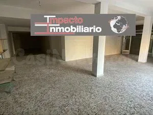 Local Comercial en Venta en El Parador - Oportunidad Estraté