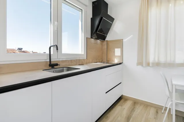 Estudio- Atico con terraza y trastero (Cajar) — 4
