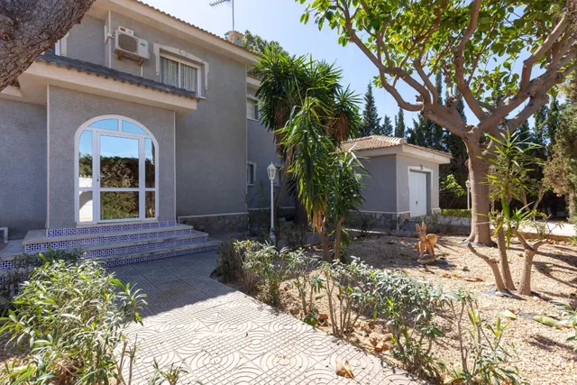 Villa 5 habitaciones 240m² en venta - Pueblo Bravo — 36