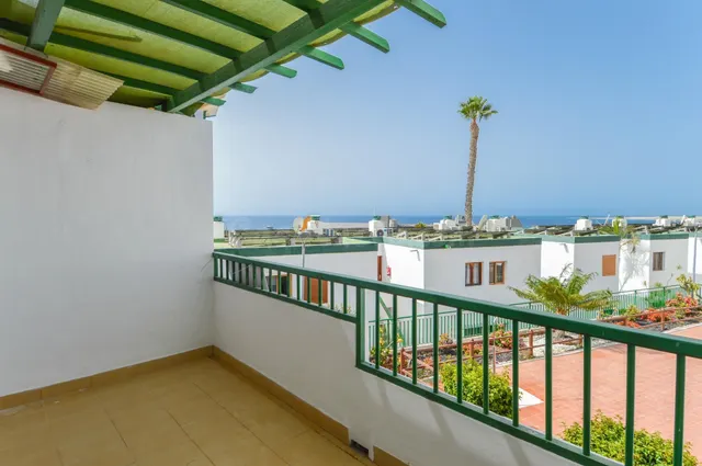 Apartamento reformado con vistas panorámicas al mar y las Du