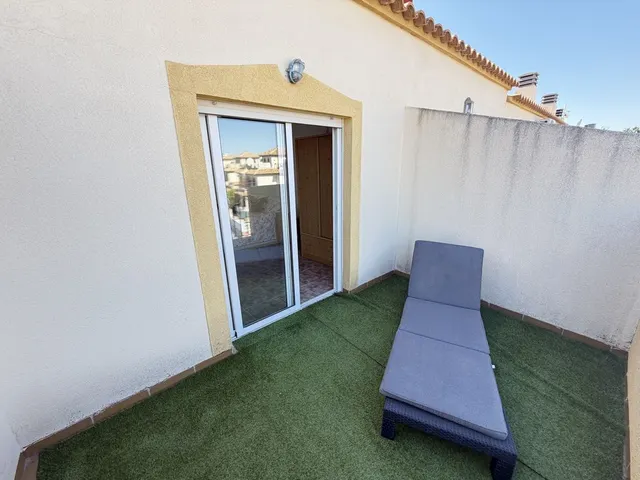 Adosado 3 habitaciones 80m² en venta - La Zenia — 28