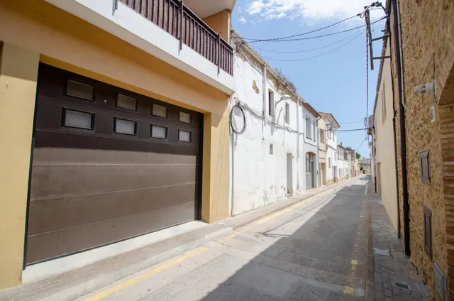 PALAFRUGELL: ÁTICO EN PALAFRUGELL CON TERRAZA COMPLETAMENTE RENOVADO. ZONA LIDL. — 30