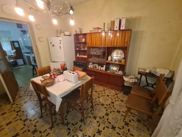 SE VENDE CASA EN VALENCIA DE DON JUAN, 2 PLANTAS, COCHERA, MERENDERO, MUCHAS POSIBILIDADES — 6