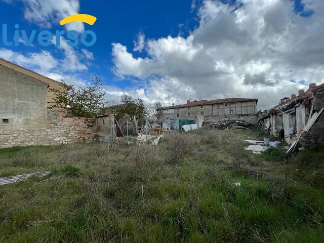 Parcela urbana de 400 m2 en Villafría, a 10 minutos de Burgo - foto 2