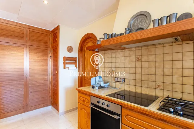 Exclusiva casa en venta en Cala Canyellas en Lloret de Mar — 11