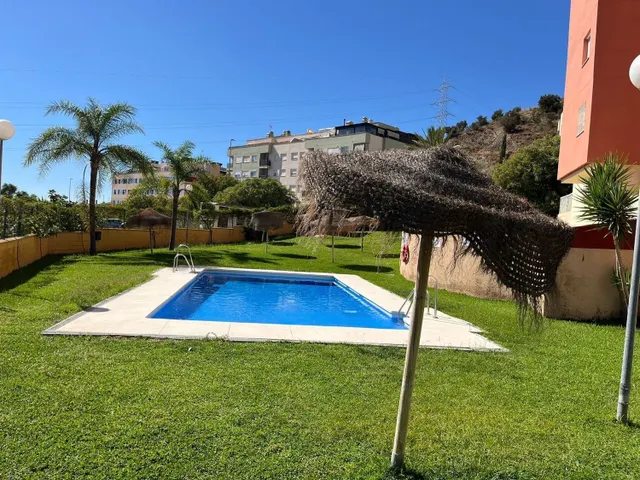 Se alquila habitación con baño privado en C/ Rosa García Ascot 550€- 1 de Noviembre — 16
