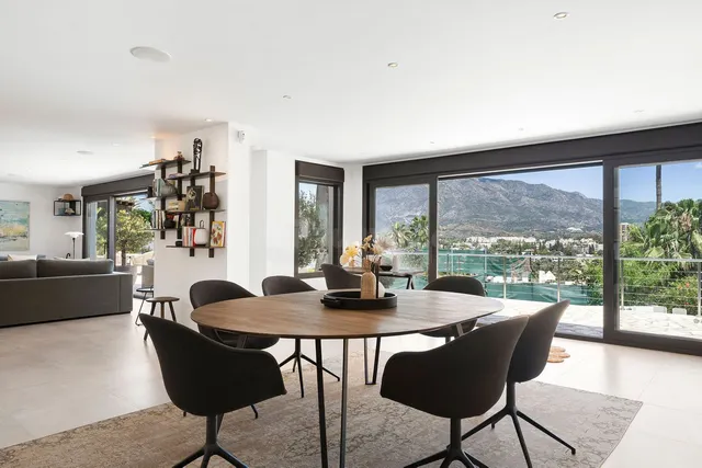 Chalet 4 habitaciones 351m² en venta - Marbella — 5
