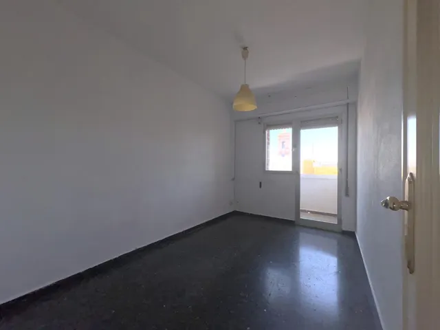 Amplia vivienda de 4 dormitorios con terraza, ascensor y vistas a la Sierra Calderona, en pleno centro de Godella — 10
