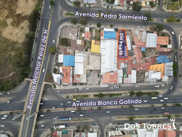 Casa como lote de gran potencial en zona estratégica con pro - foto 4