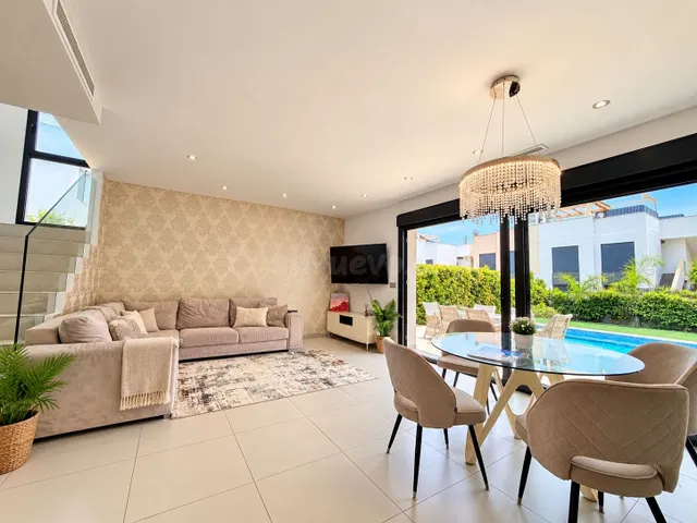 Villa 3 habitaciones 125m² en venta - Costa blanca sur — 3