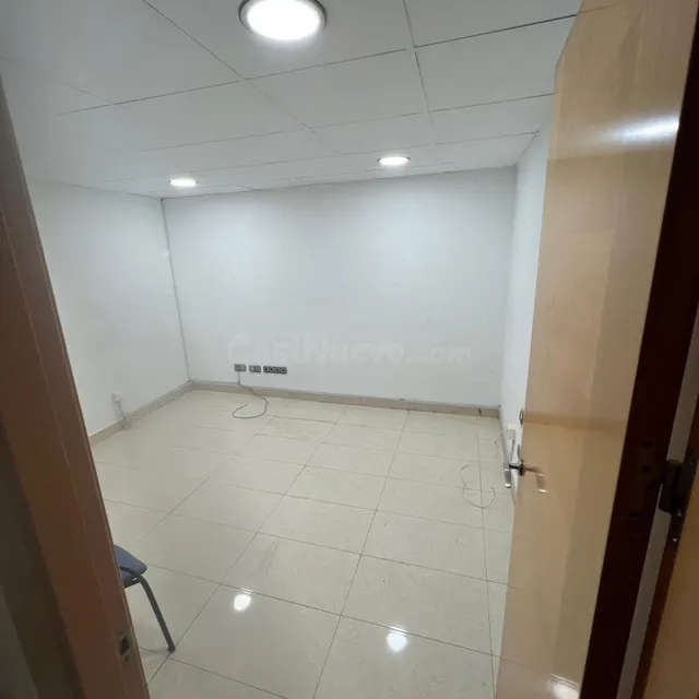 Local comercial 135m² en venta - Costa del Sol — 3