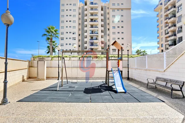Tu apartamento junto al mar en Guardamar | Terraza, piscina, garaje y trastero | 184.900€ — 33