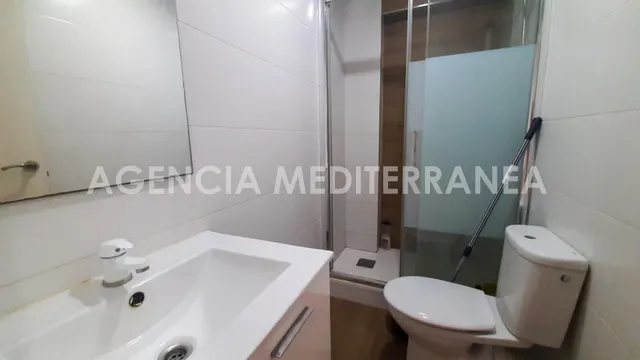 Piso en venta en Benimamet, con cuatro habitaciones y dos baños — 11