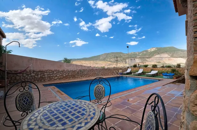 Espectacular chalet-cortijo con encanto, piscina y vistas a Sierra Nevada en Padul — 5