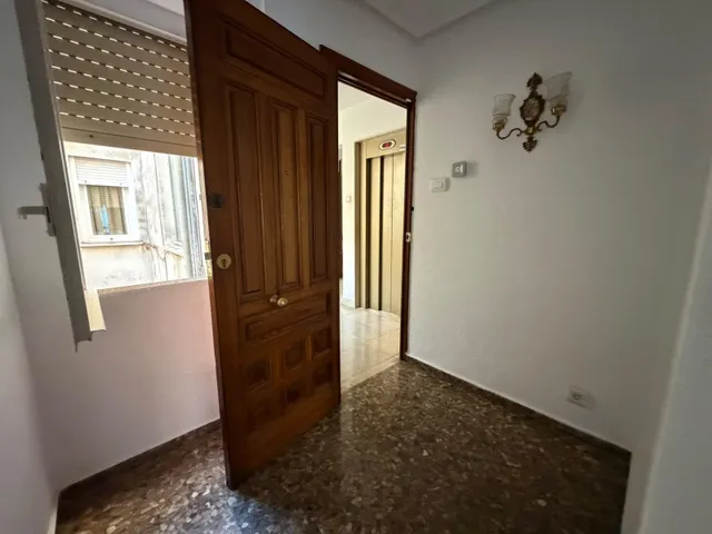 alquiler anual vivienda sin amueblar — 28