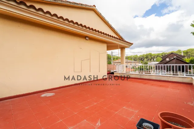 Casa con jardín, porche y terrazas solárium en Mas del Plata, Cabra del Camp — 39
