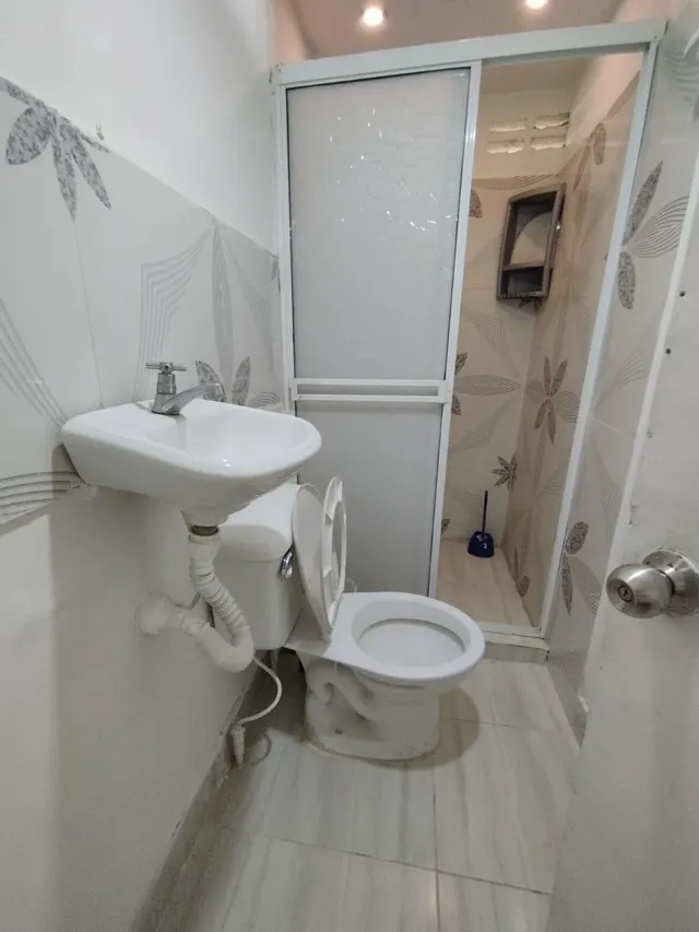 Casa 14 habitaciones 300m² en alquiler - Crespo — 20