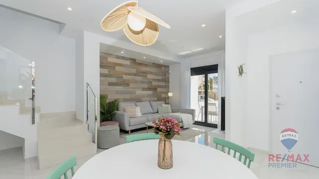 ¡Chalet individual nuevo a la venta en Vistabella Golf Orihuela! — 19