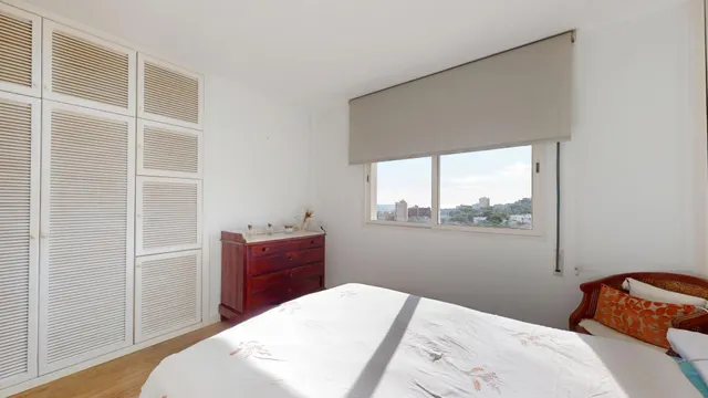Amplio piso con vistas al mar en Cas Català a 100 m de la playa — 4