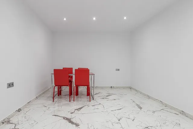 ESTUDIOS A ESTRENAR JUNTO PUERTO DEPORTIVO FUENGIROLA — 8