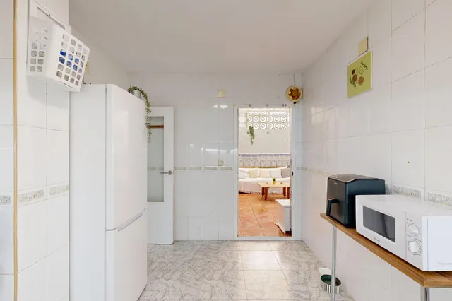 Espacioso piso en Canteras con gran dormitorio principal en suite, patio y plaza de garaje. Cartagena — 30