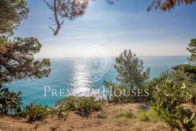 Terreno con magníficas vistas mar-Arenys de Mar — 23