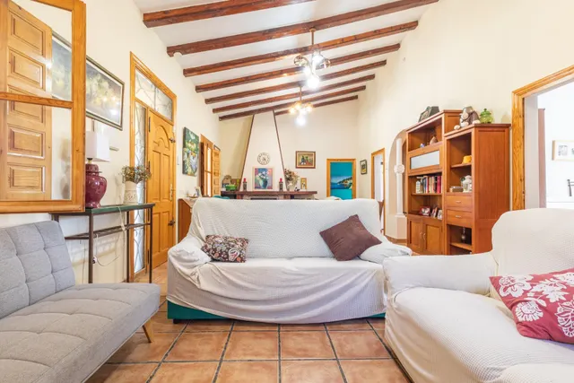 Chalet con parcela de 3.000m2, en paraje La Matanza — 7
