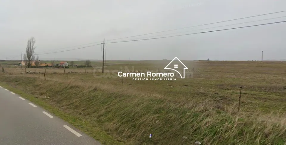 TERRENO RUSTICO DE 5901 M2 JTO. CASCO URBANO DE ARAPILES