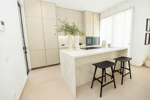 DOS ESPECTACULARES VILLAS RECIÉN TERMINADAS EN EL CENTRO DE MARBELLA — 6