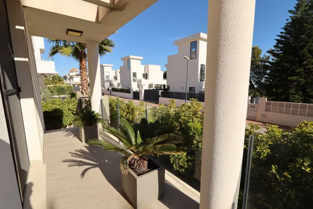 Villa 3 habitaciones 233m² en venta - La alberca — 10