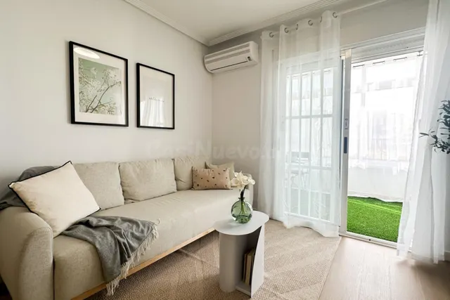 Apartamento 2 habitaciones 69m² en venta - Punta Prima