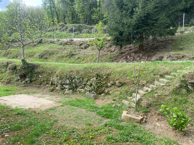 CASA RUSTICA EN ALQUILER — 23
