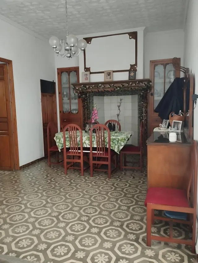 CASA CON PATIO Y BODEGA - foto 5