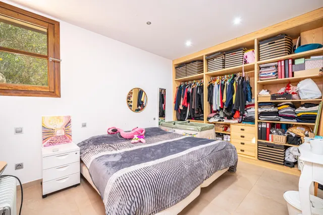 Chalet unifamiliar de 5 dormitorios y 5 baños, con piscina, garaje, ascensor y apartamento de invitados en Peguera (Calvià) — 24