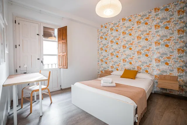 Realejo. Bonito piso amueblado con 2 dormitorios, salón-cocina y baño. Aire acondicionado. — 9