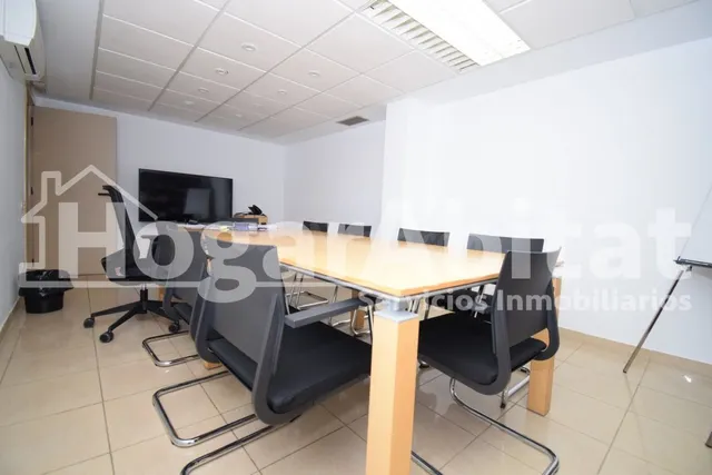 Despacho con varias oficinas en el centro — 5