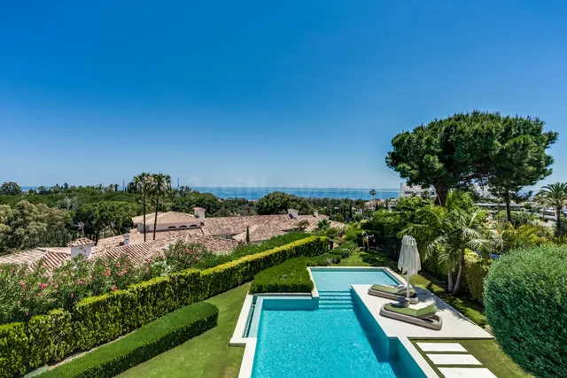 Chalet 5 habitaciones 868m² en venta - Costa del Sol - foto 3