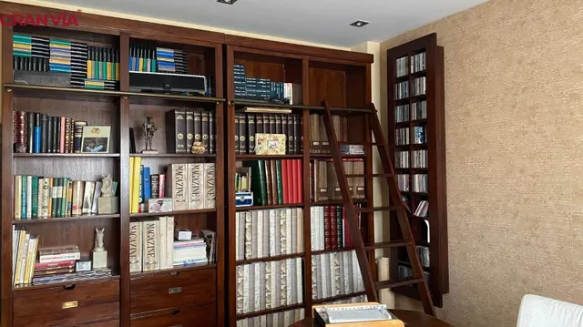 Gran chalet en urbanización de lujo en Navarrete — 10