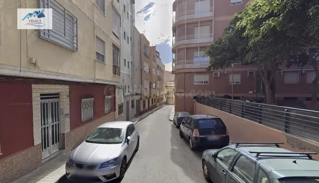 Venta piso en Almería - foto 2