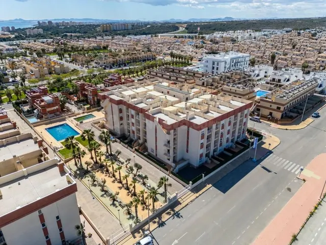Apartamento 1 habitación 52m² en venta - Lomas de Cabo Roig - foto 3