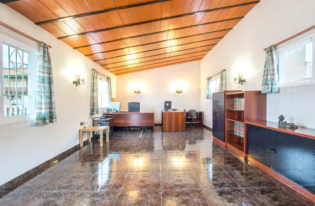 GRAN VIVIENDA UNIFAMILIAR EN EL CABEZO — 33