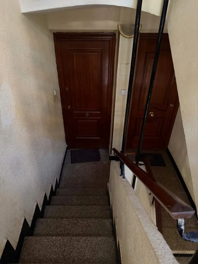 Piso para reforma integral en 2ª planta, con balcón y mucha luz — 18